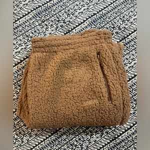SKIMS Teddy Jogger in Tiger Eye- Size XL